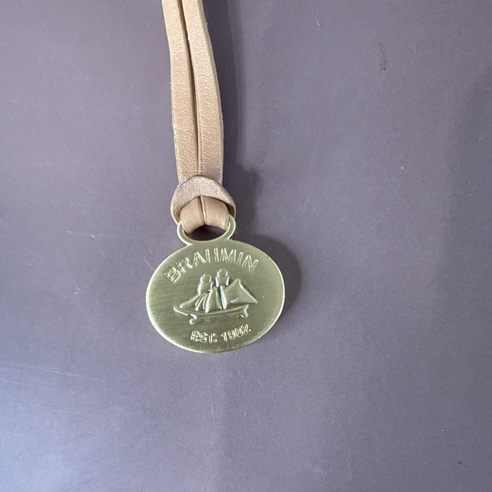 Used Brahmin Leather Medallion Bag Charm Beautiful - Picture 2 of 4